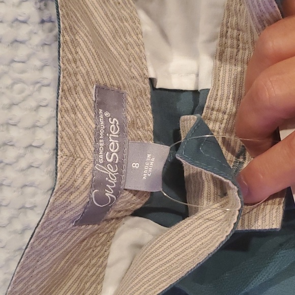 Gander Mountain Guide Series Women’s Green Camouflage 5" Shorts, size 8 … - Picture 4 of 5